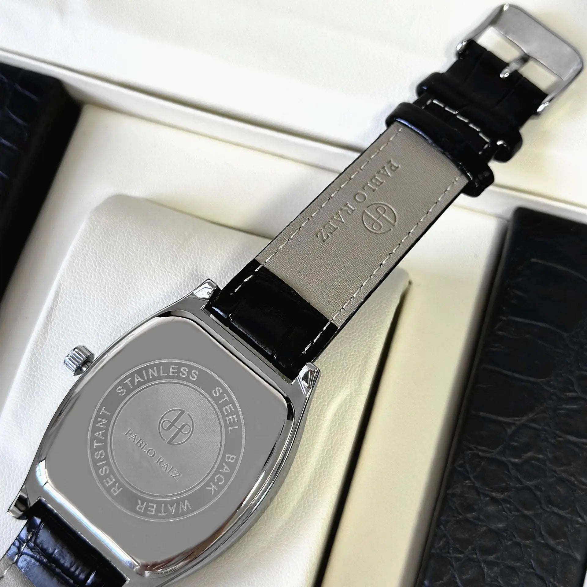 PABLO RAEZ Classic Watch